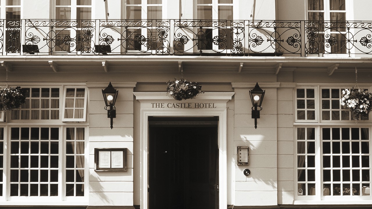 Castle Hotel Windsor - MGallery by Sofitel
